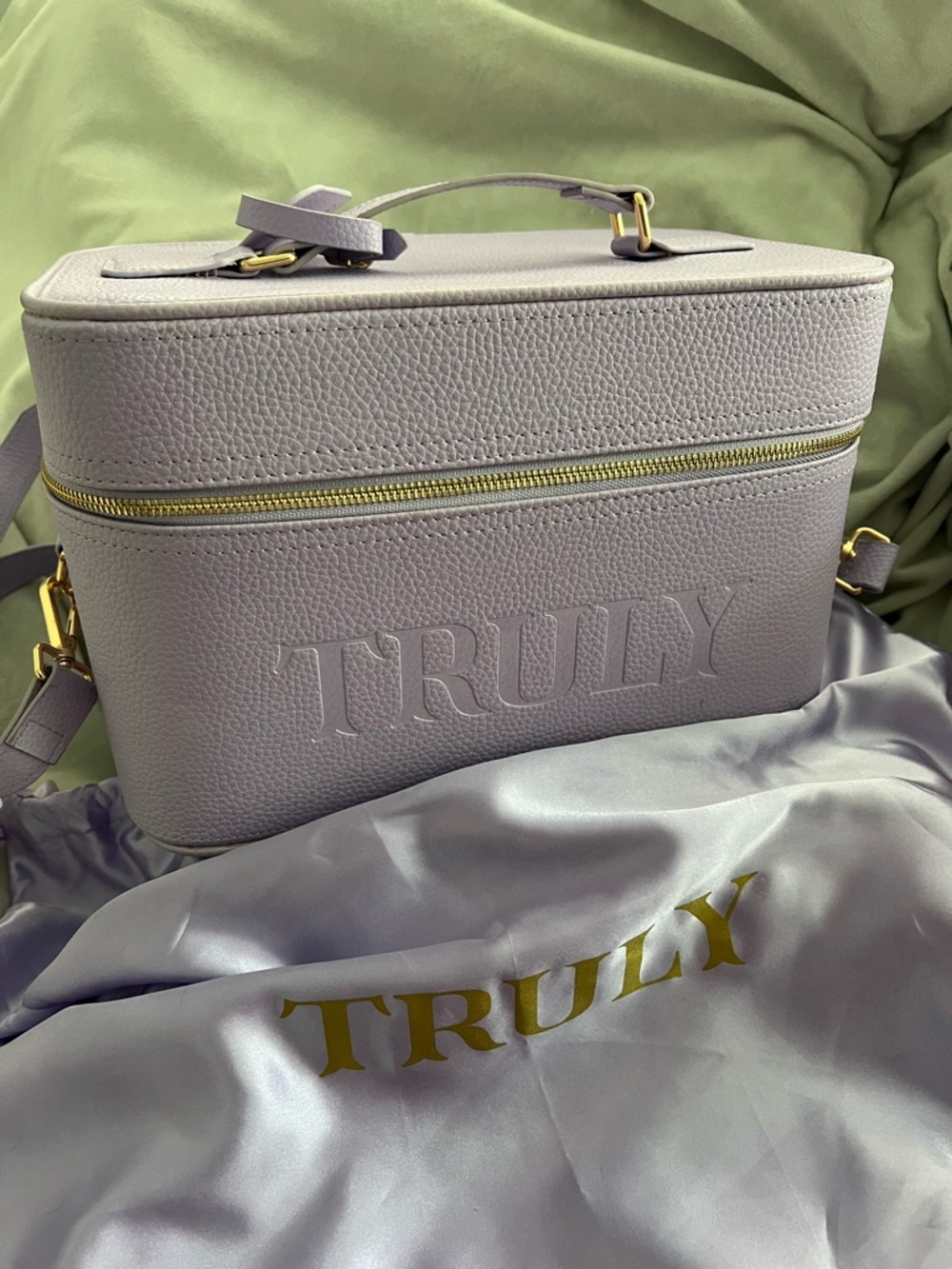 TRULY Lavender Pebbled Leather Vanity Case with Gold Hardware